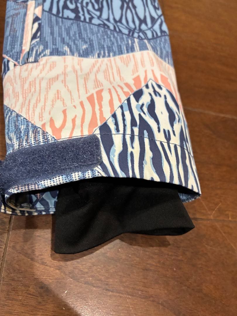 ROXY スノーボードウェア フード付き