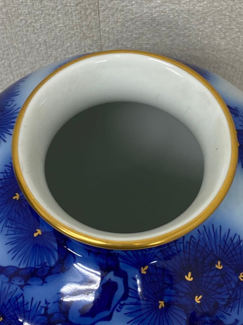 3-3289 香蘭社の染錦模様老松文花瓶