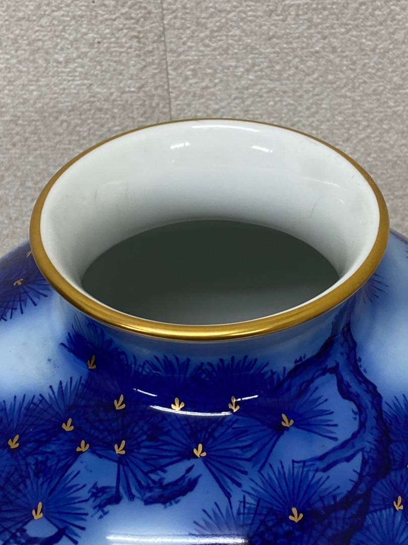 3-3289 香蘭社の染錦模様老松文花瓶