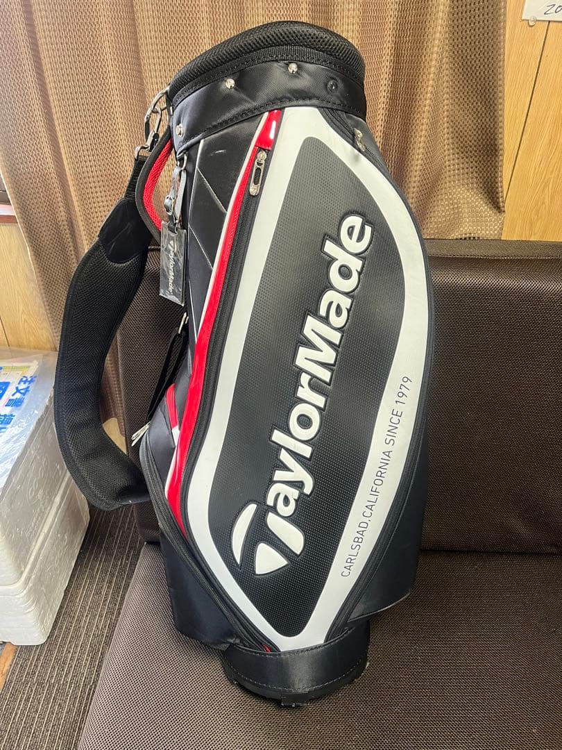 TaylorMade 9型キャディバッグ