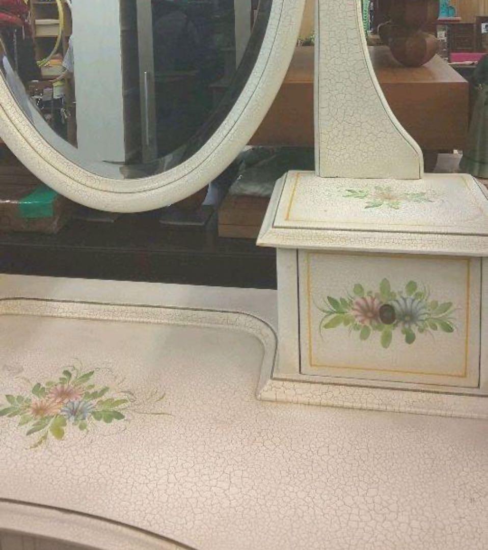 アンティーク　ドレッサー