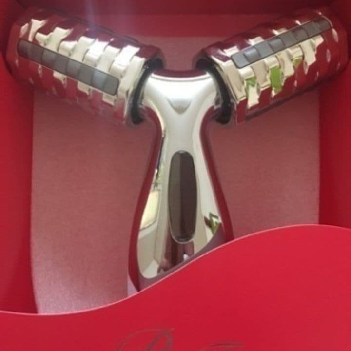 美顔フェイスローラー マイクロカレント