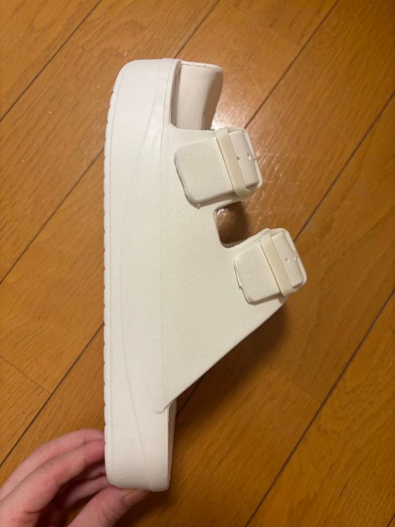 ラクバキ racbaki イージーサンダル ラップ　ホワイト　Sサイズ