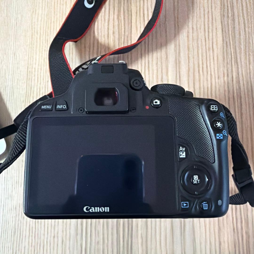 Canon EOS kiss x7デジタル一眼レフカメラ