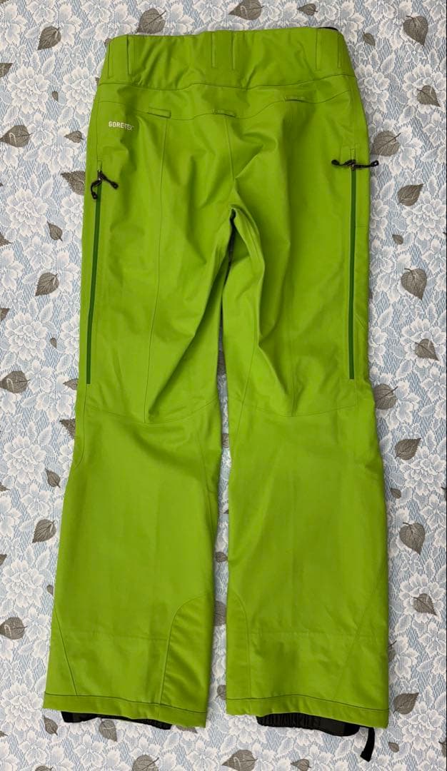 【マサ】patagonia スキー /スノーボードウェア 女性用 M