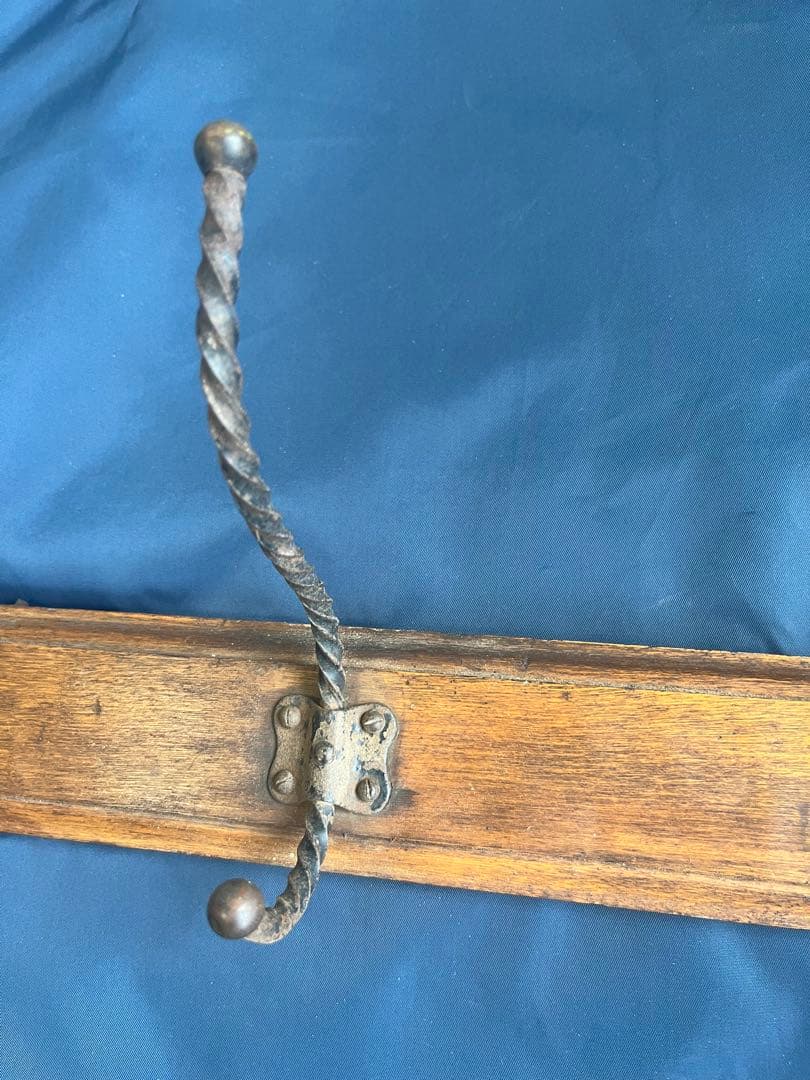 フランスアンティーク　壁掛けフック　ハンガー　ウォールフック　アイアン