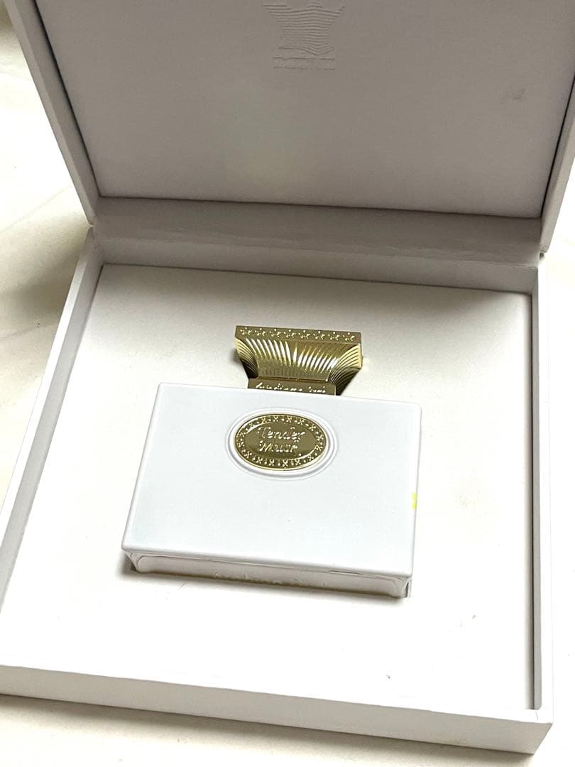 サウジ製 香水 Arabian Oud Tender Musk 100ml