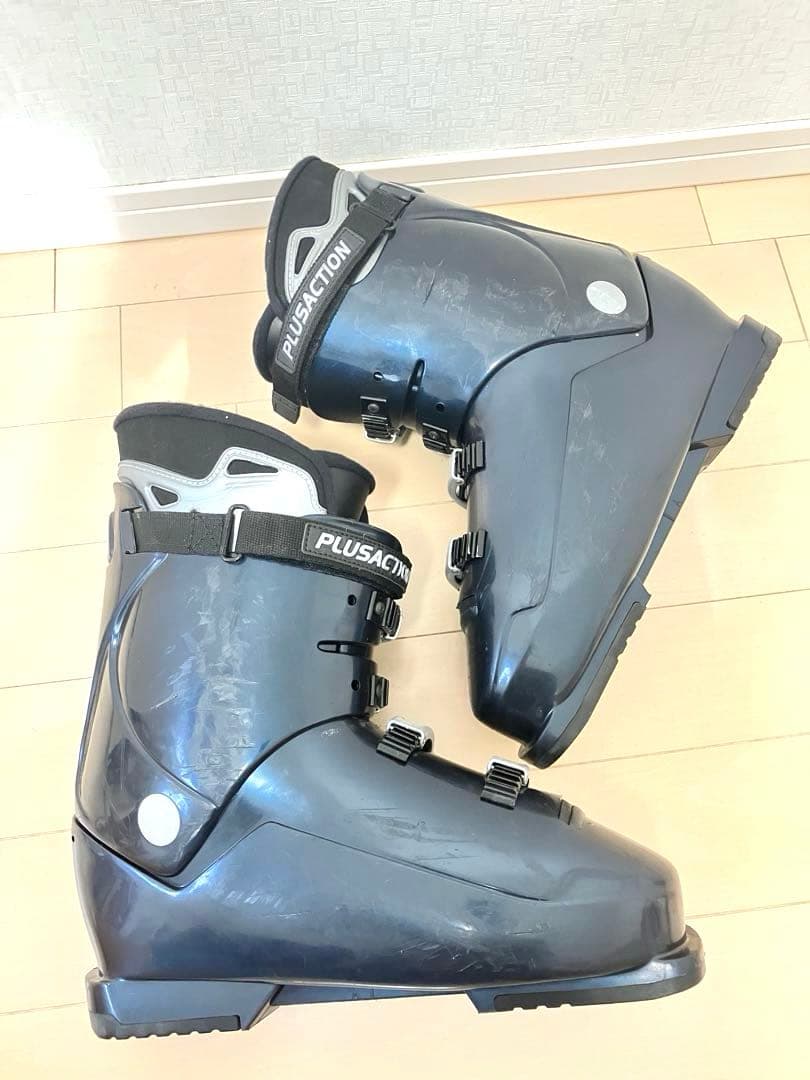 プラスアクション　PLUSACTION スキーブーツ でかい30.0cm以上？