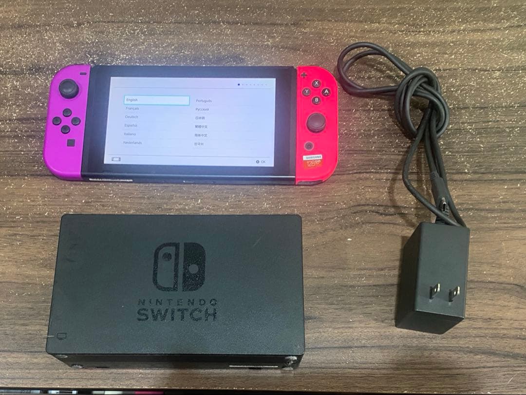 【中古】任天堂 switch 初期型 マイクロSD128GB付き　箱無し