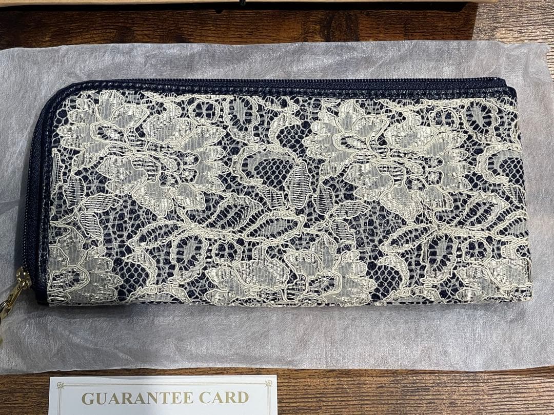 ATAO limo(リモ)レース 長財布