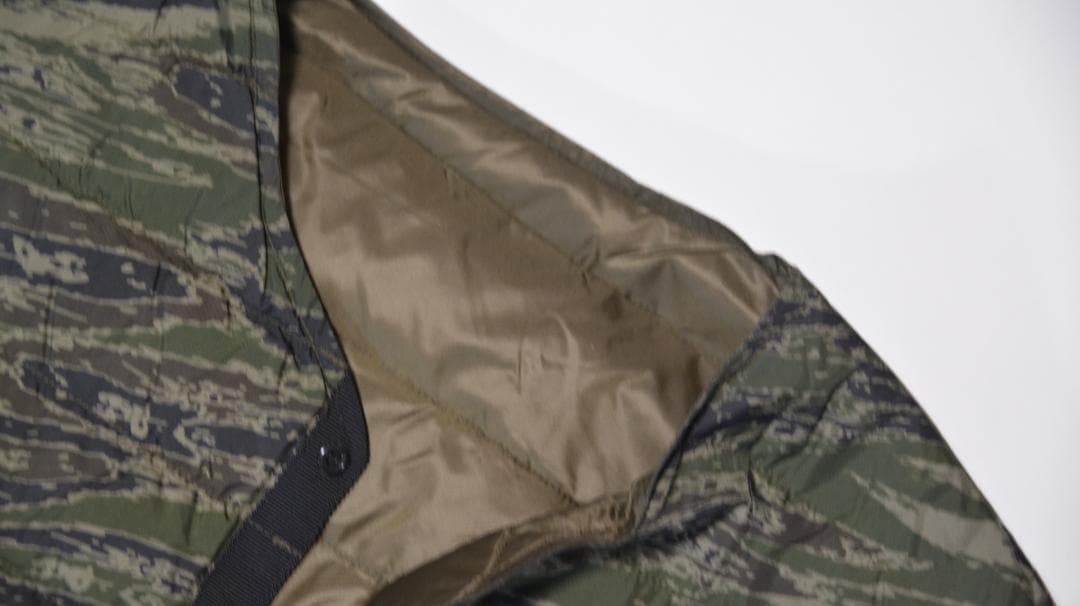 BACK CHANNEL x NANGA リバーシブル ダウン ベスト