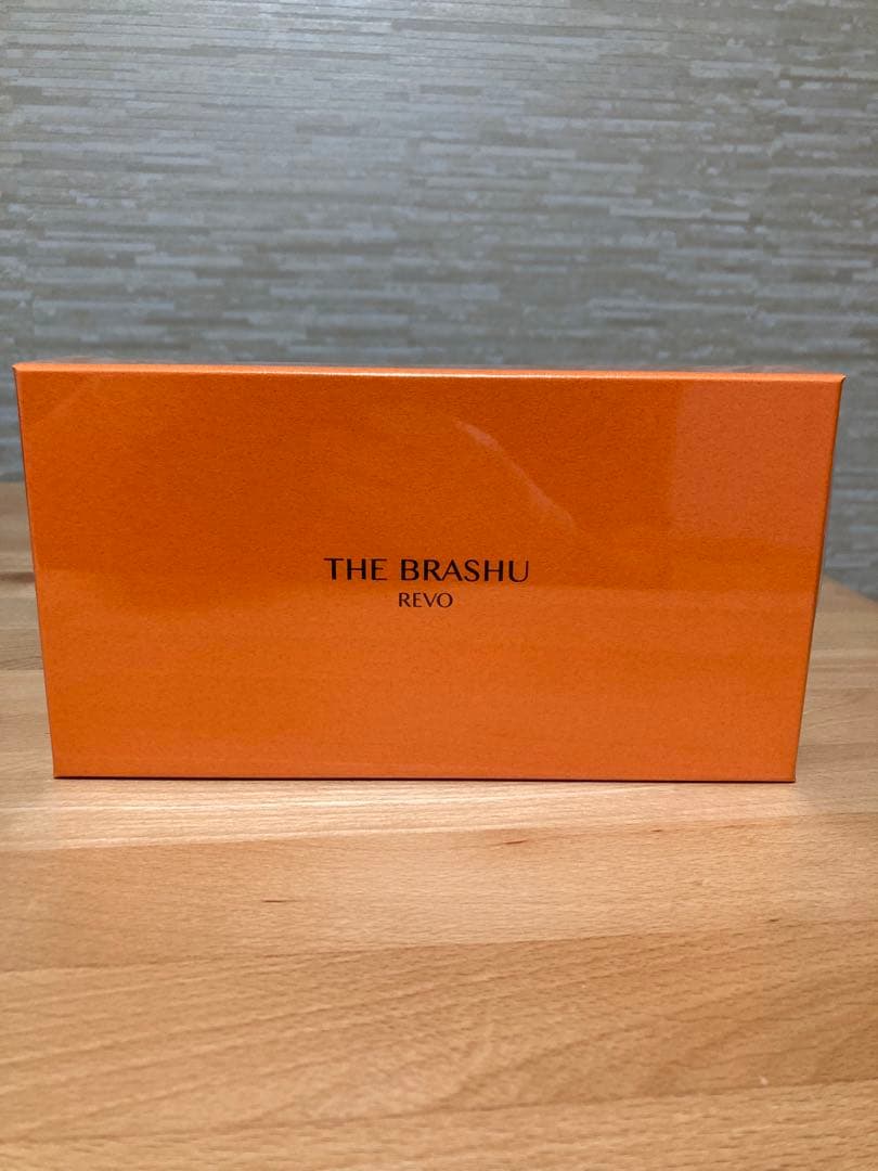 【新品】ヘアブラシ ブラシュレボ