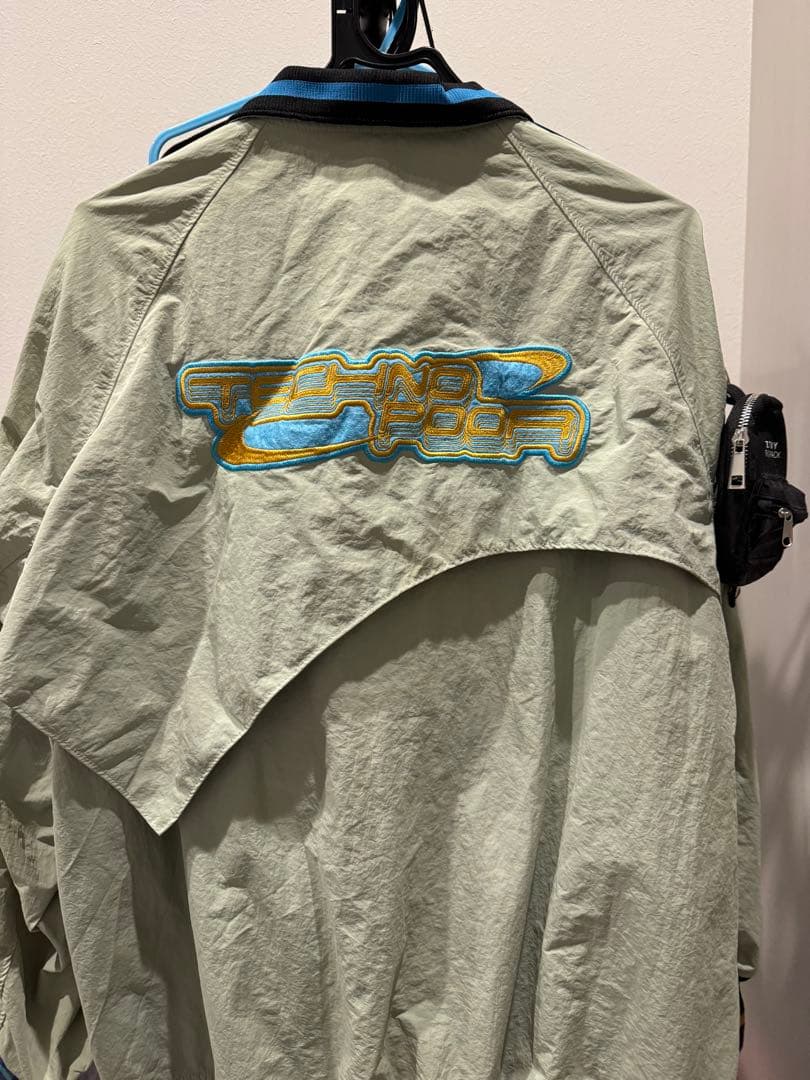 ずっと真夜中でいいのに。テクノプアジャケット