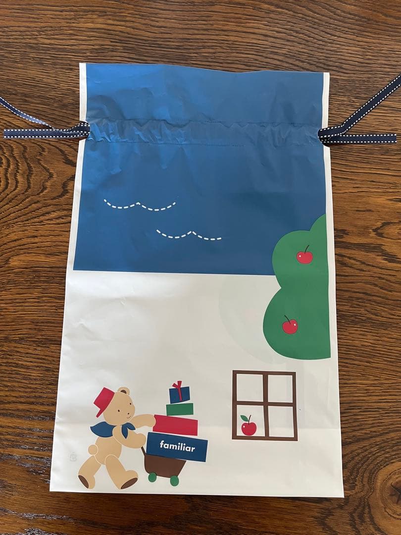 ファミリア　新品　現行品　カバーオール　ロンパース　出産祝い　ユニセックス