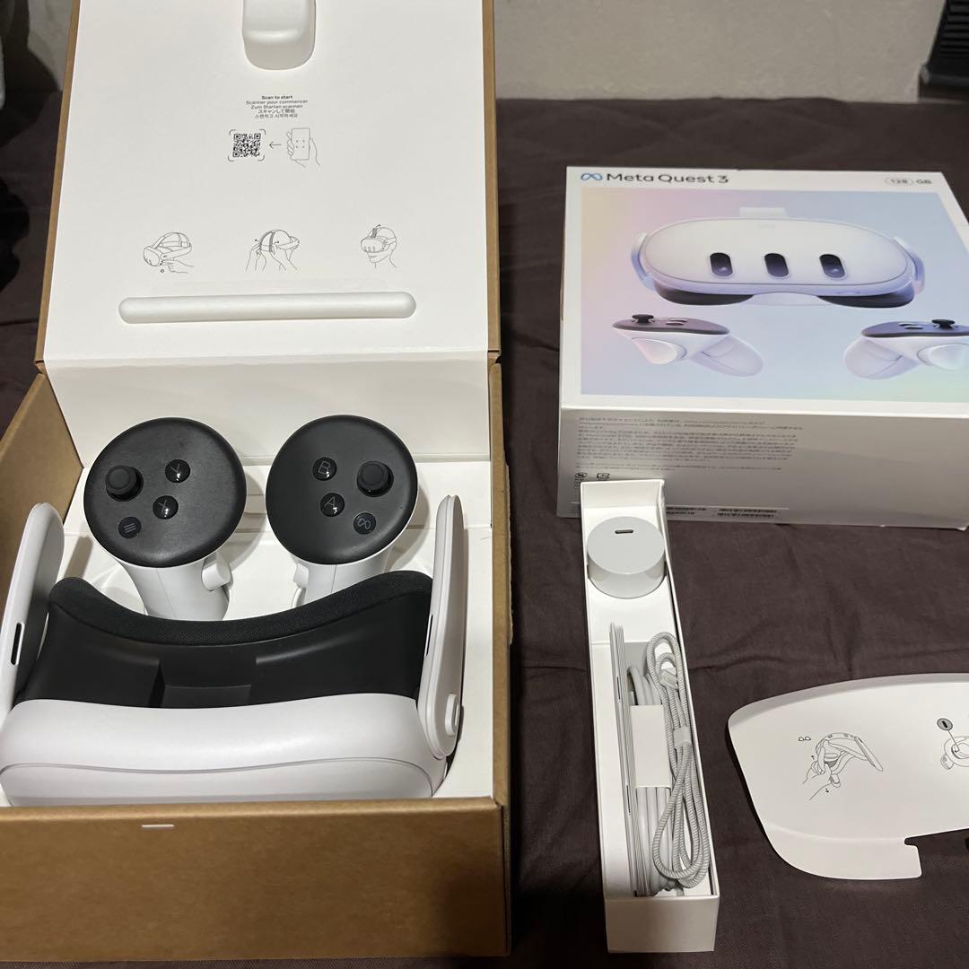  Quest 3 128GB オールインワンVRヘッドセット　中古