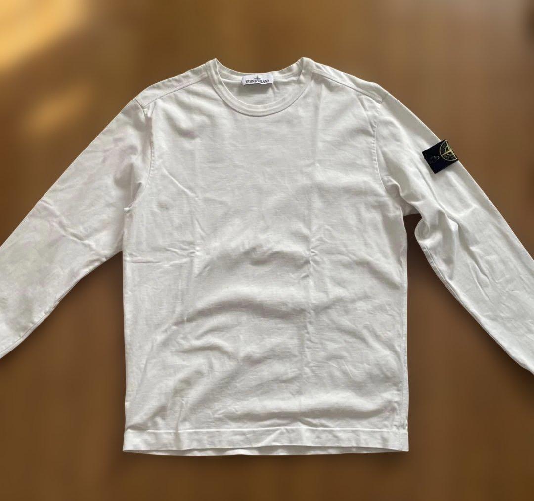 stone  ホワイトスウェット
