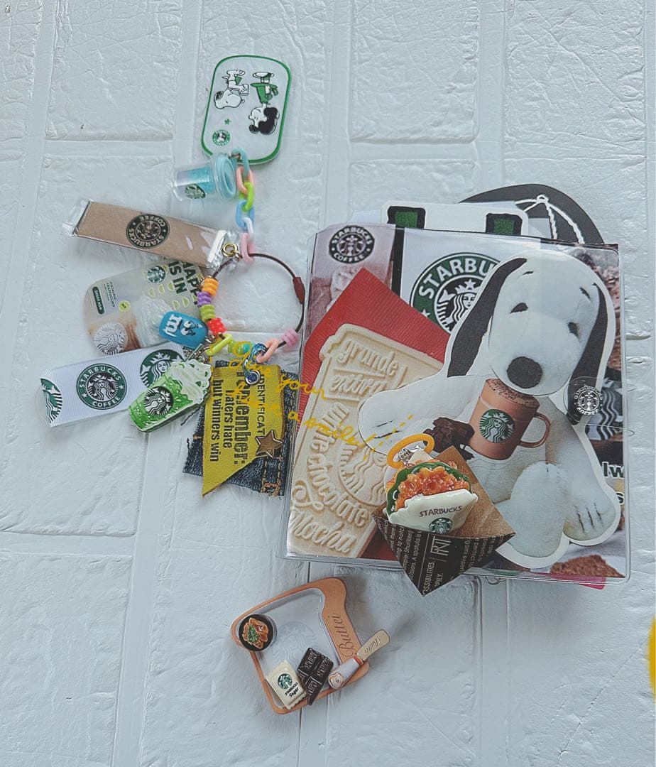 アメキャラおすそ分けファイル&スタバコーヒー系＆スヌ気まぐれ限定1セット増量♡♡