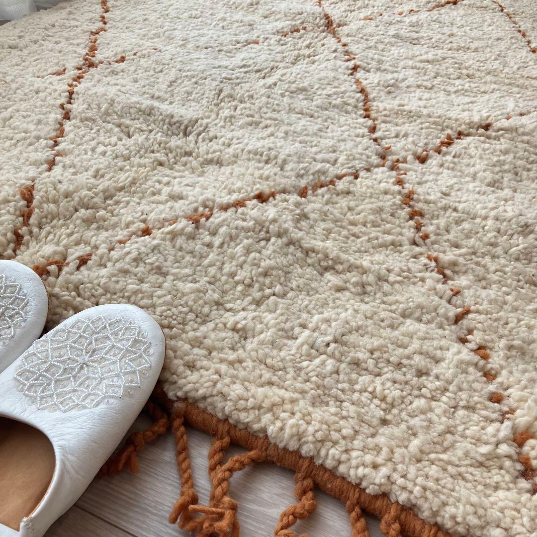 Morokkoモロッコラグ◇ダイヤ　ホワイト　ベニワレン　トルコヴィンテージラグ