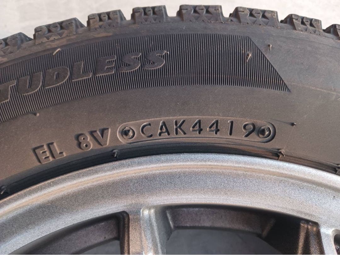 VRX2 155/65R14 スタッドレスタイヤ、ホイールセット