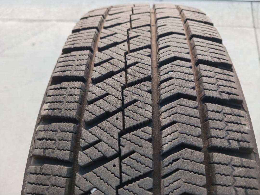 VRX2 155/65R14 スタッドレスタイヤ、ホイールセット