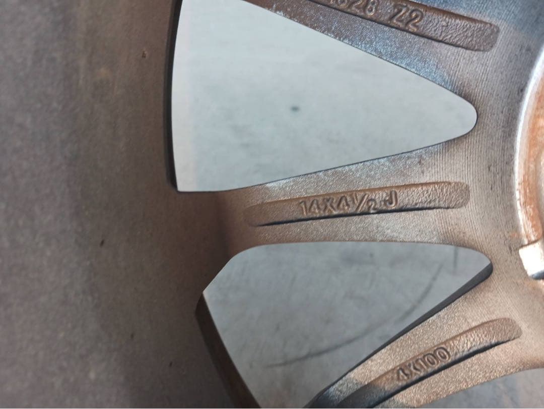 VRX2 155/65R14 スタッドレスタイヤ、ホイールセット