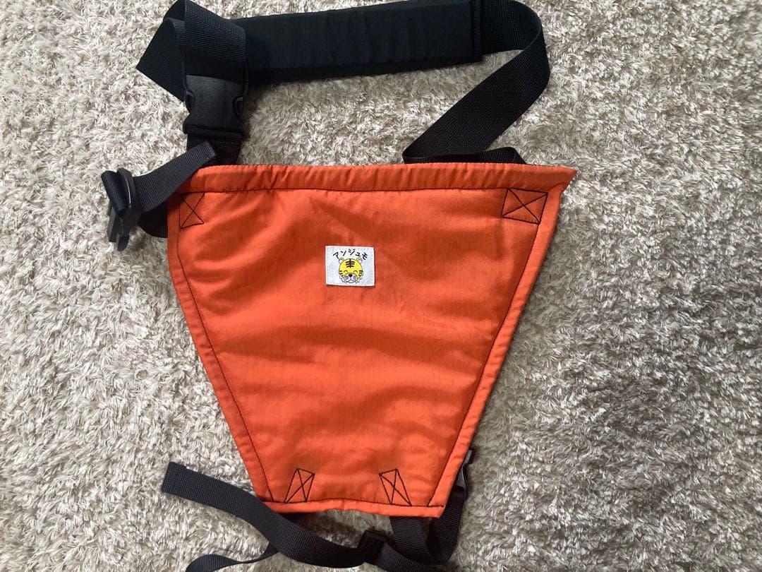 アンジュモ 双子用抱っこ紐