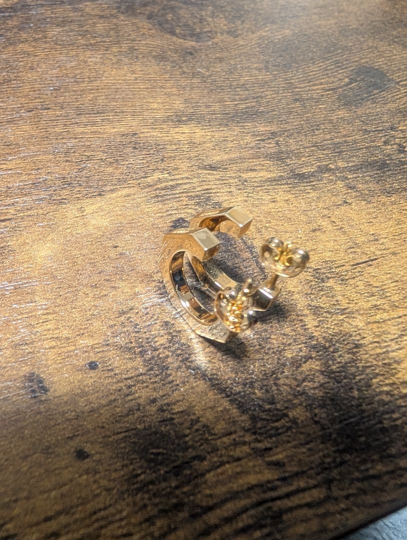 VERSACE ゴールド フープピアス