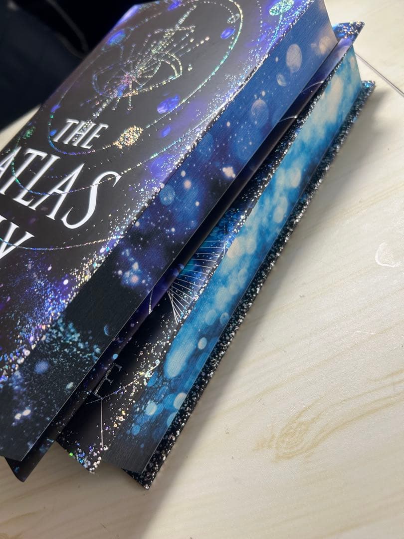 The Atlas Six (Illumicrate) 2冊セット