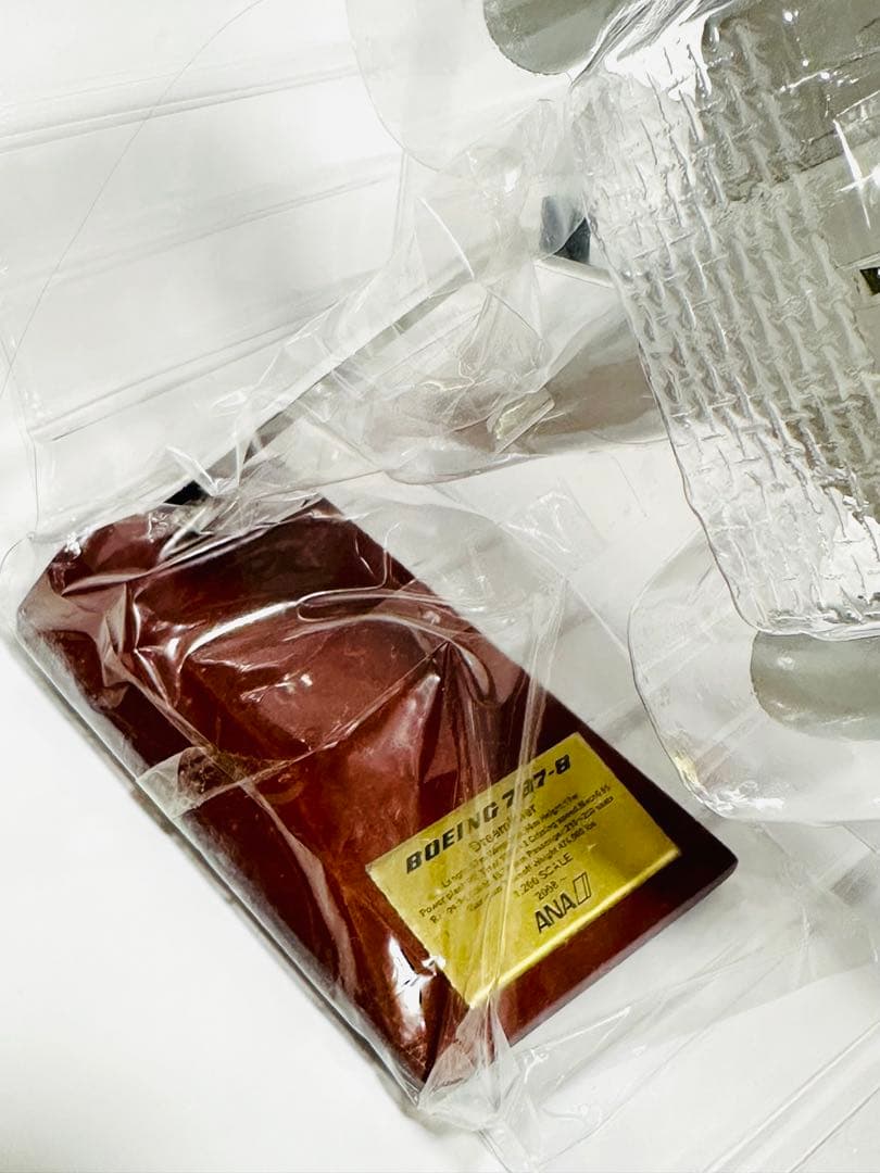 全日空商事 1/200 ANA B787-8 NH20018