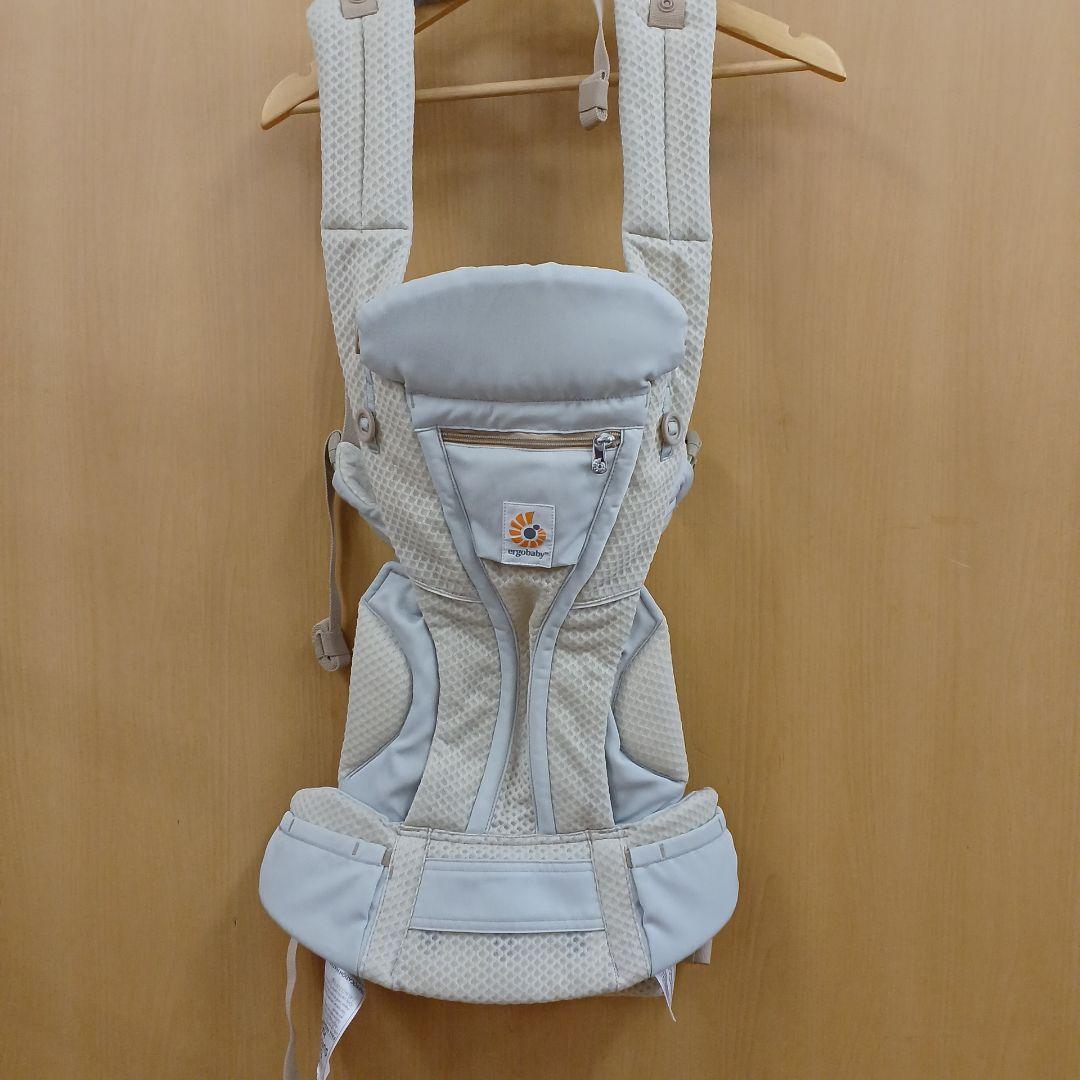 ルゴベビー オムニ ブリーズ サンドベージュ ERGObaby 抱っこひも