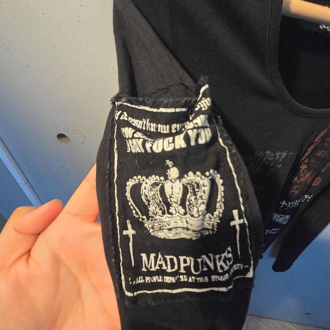 MAD PUNKS クロスプリント ダメージ ロングTシャ ツ黒