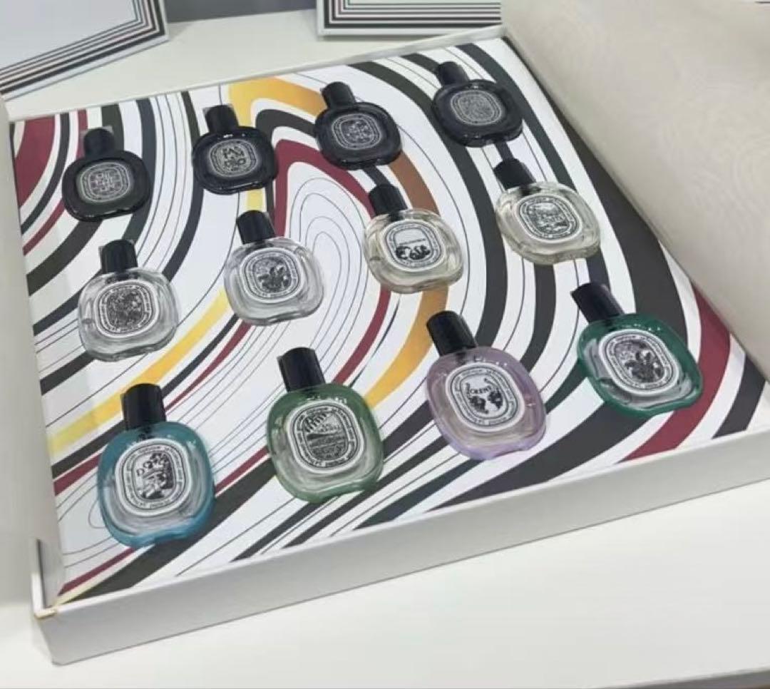 【新品未開封】ディプティック 香水 12本入り（10ml×12種）限定ボックス