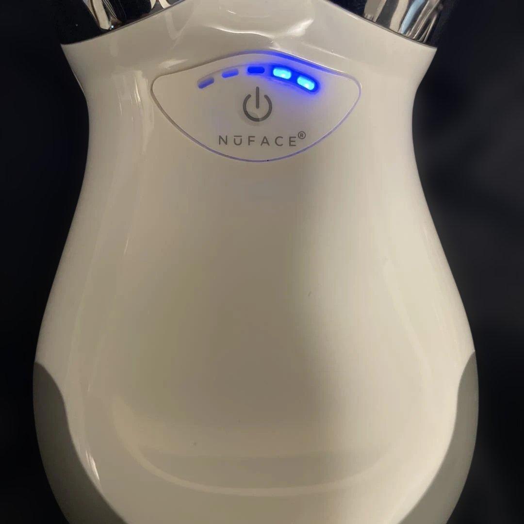 NuFACE mini美顔器 充電器付き