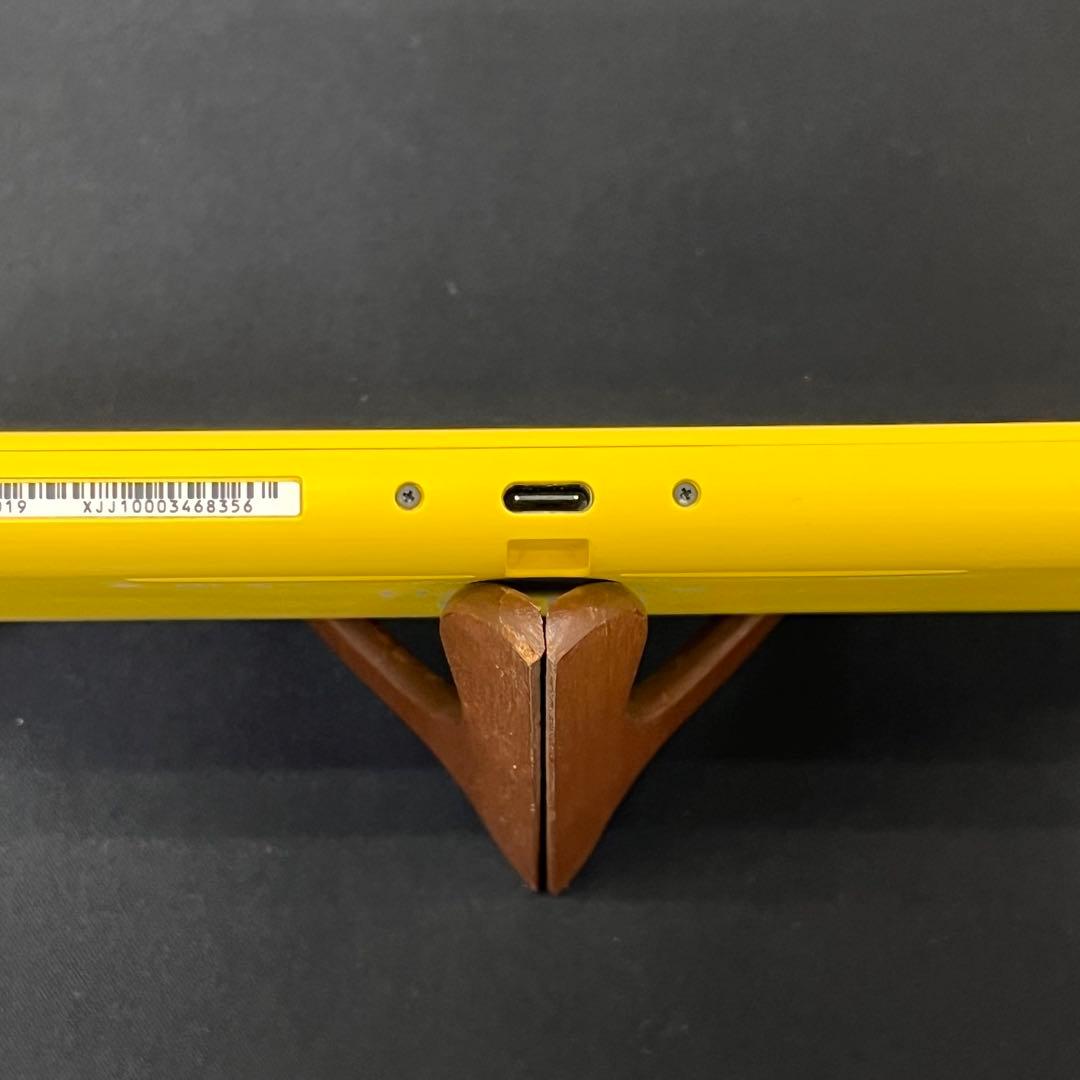 ジャンク【電源確認済み】Nintendo Switch Lite　イエロー