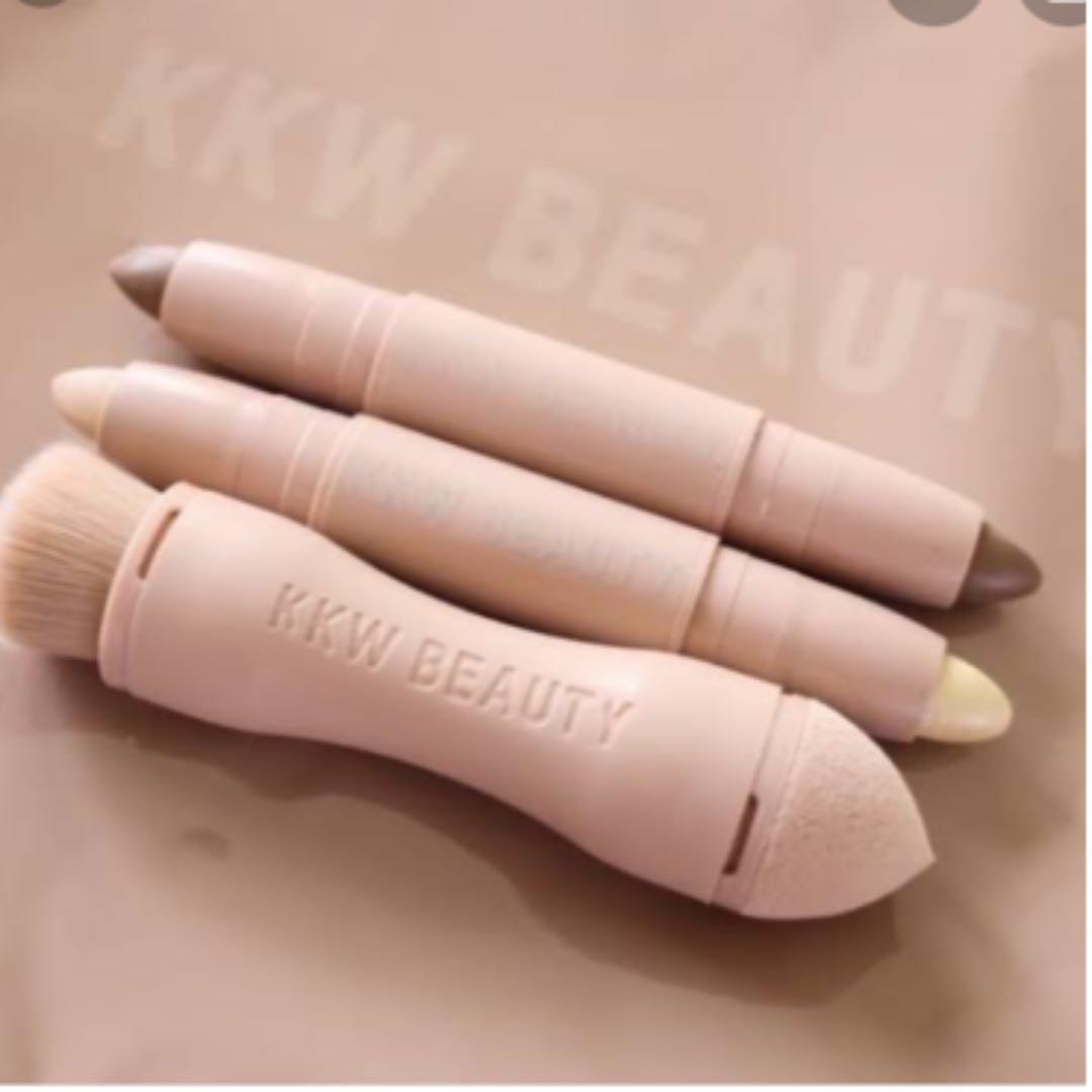 KKW クリームコンター&ハイライトキット