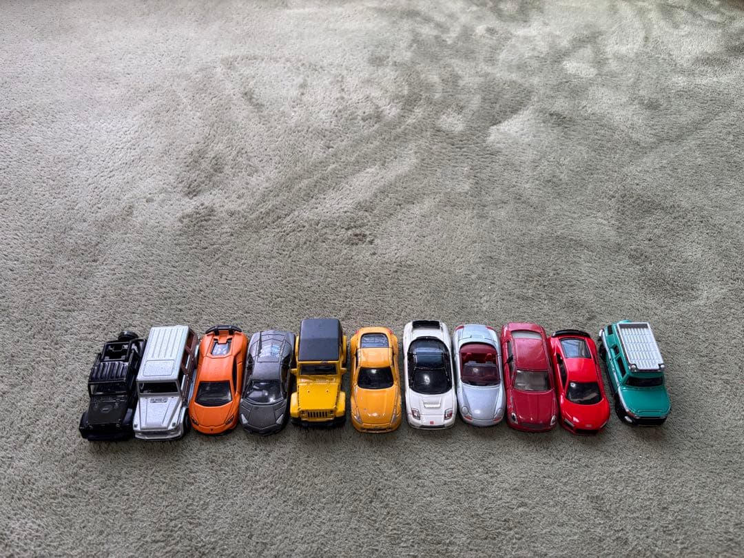 まとめ売り　トミカ120台とアンパンマンキャラクターセット