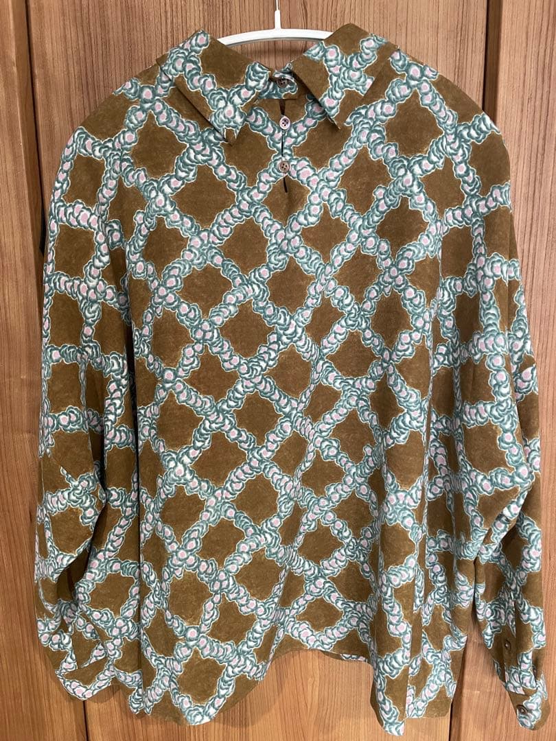 ミナペルホネン　petal checkウール　ロールカラーブラウス