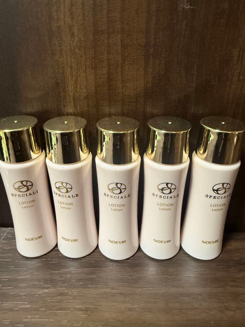 ノエビア　スペチアーレローションミニ5本セット