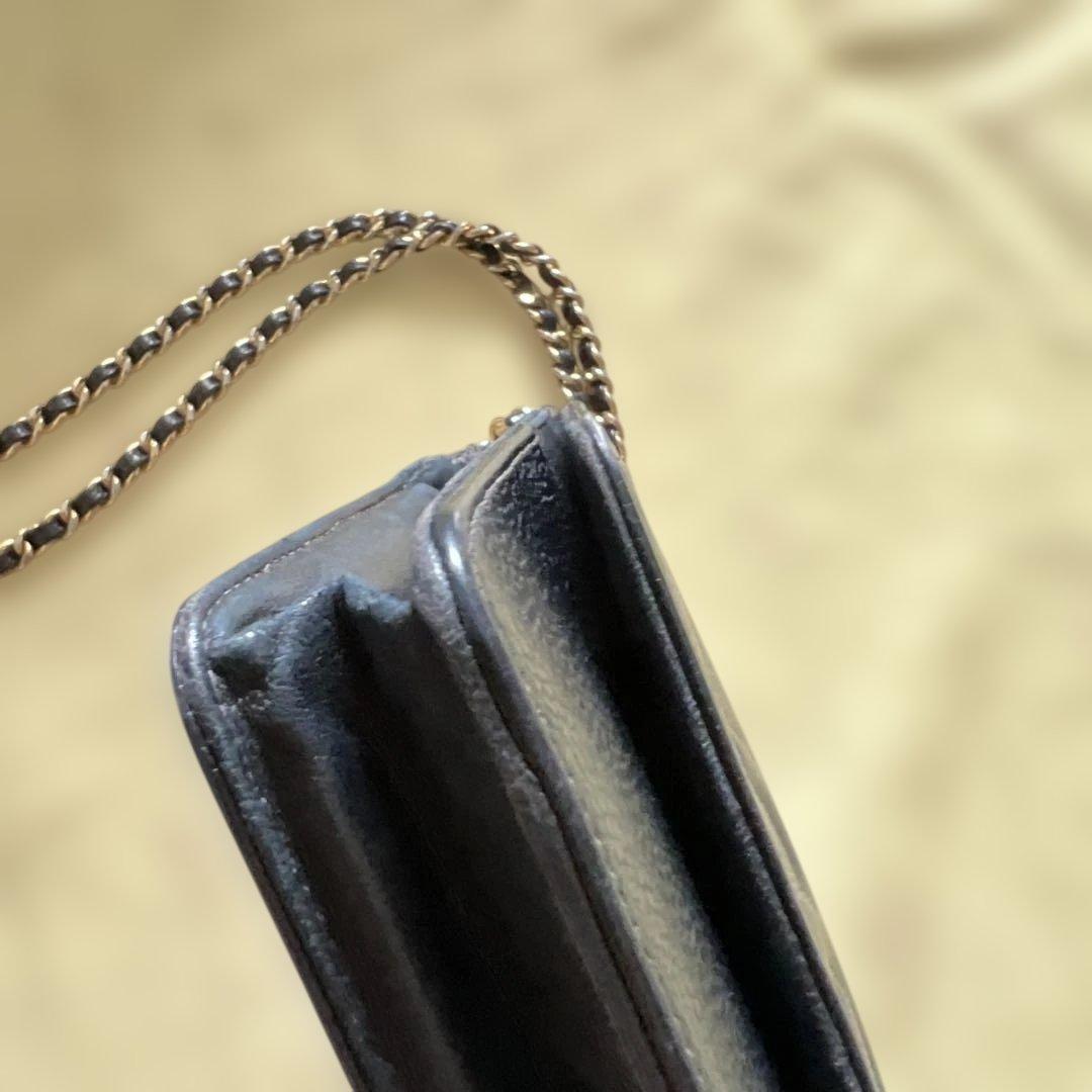 CHANEL シャネル　チェーンウォレット　キャビアスキン　【正規リペア済】