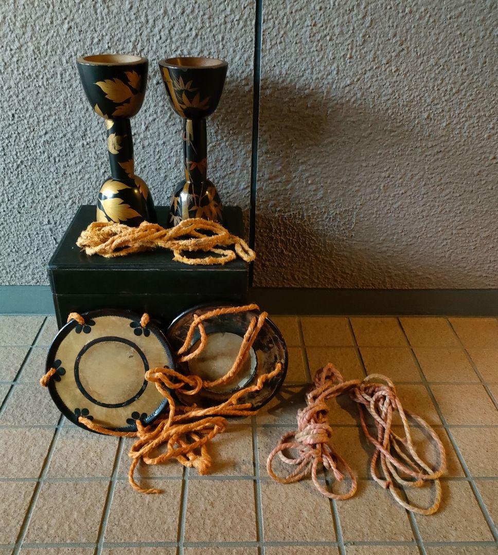 小鼓 皮2枚 胴2つ 紐2組 箱