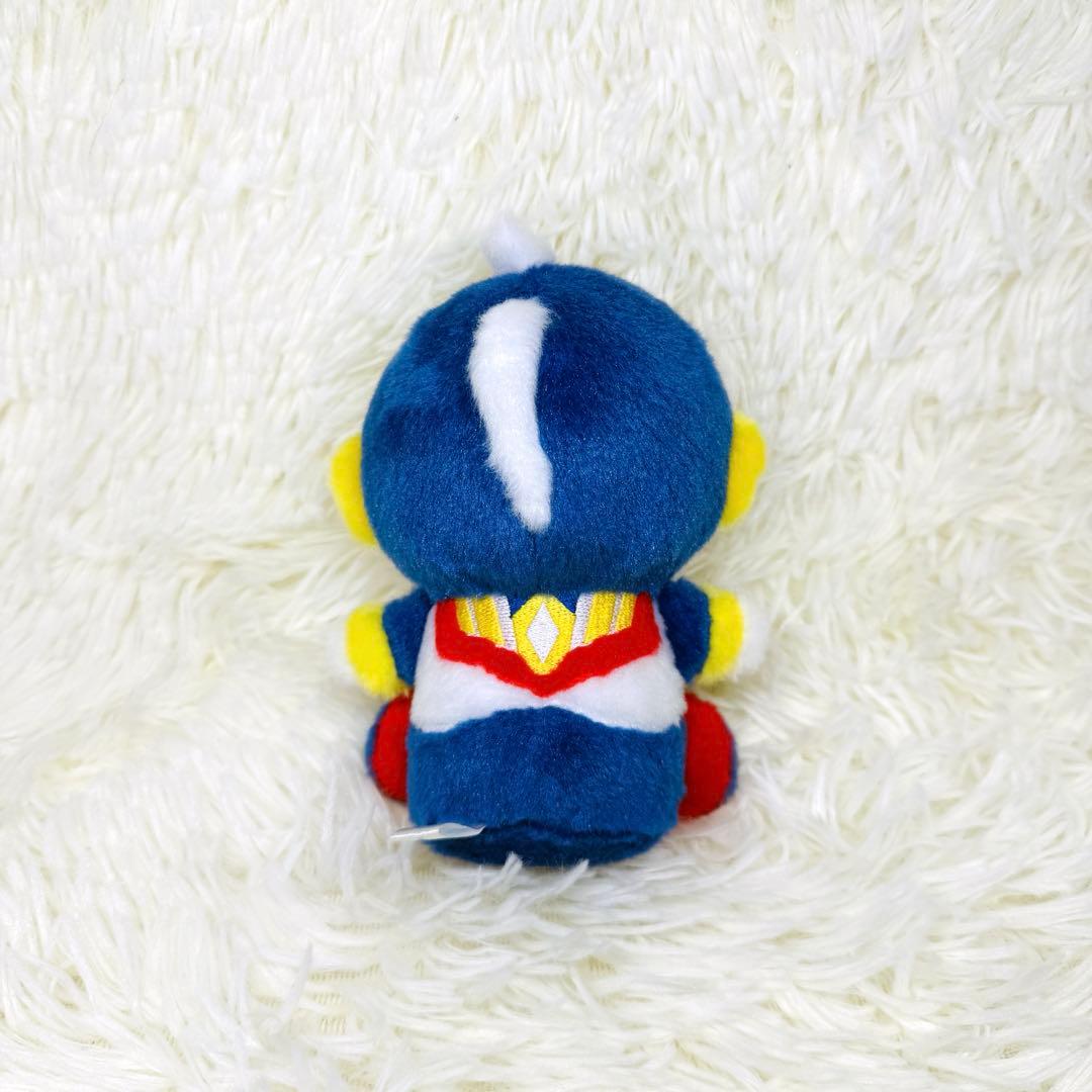 希少 美品 ウルトラマントリガー ふわふわ お座り ぬいぐるみ M78