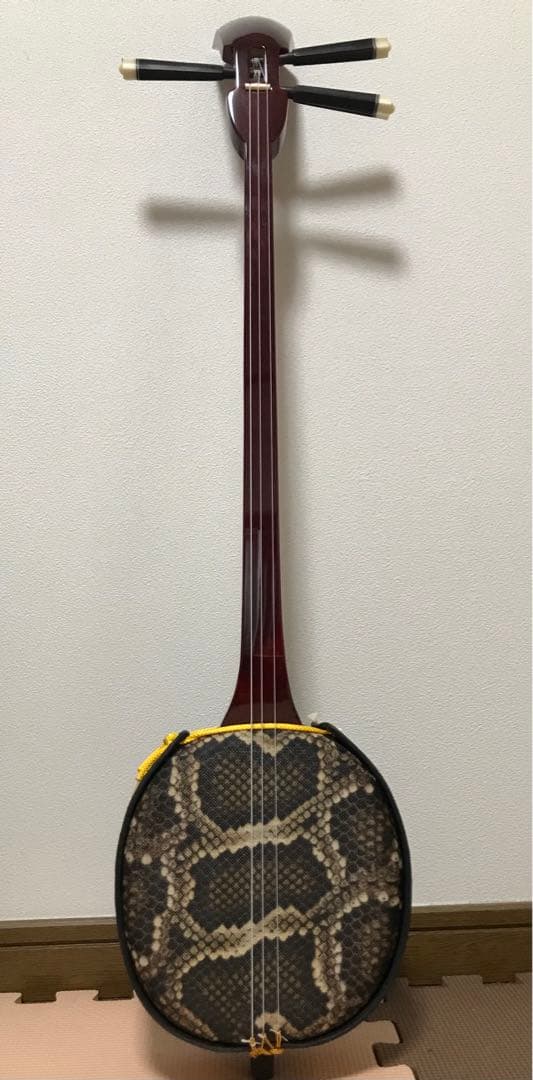 ヘビ皮三線 3弦