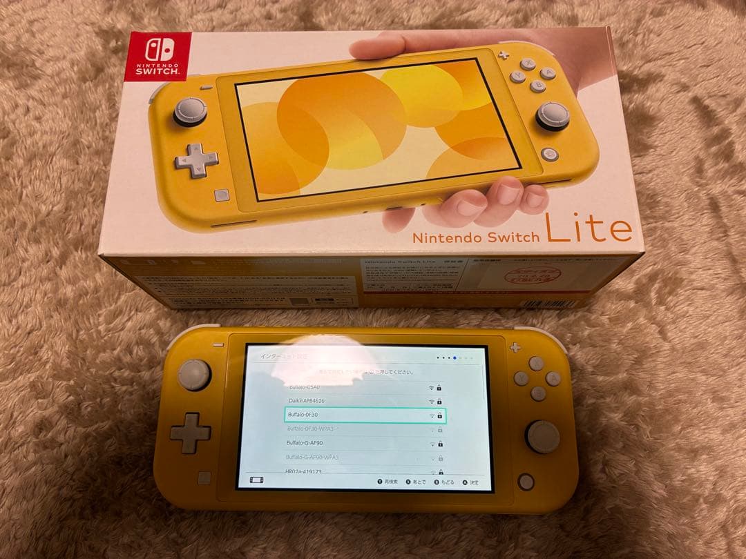 Nintendo Switch Lite イエロー 本体　ジャンク