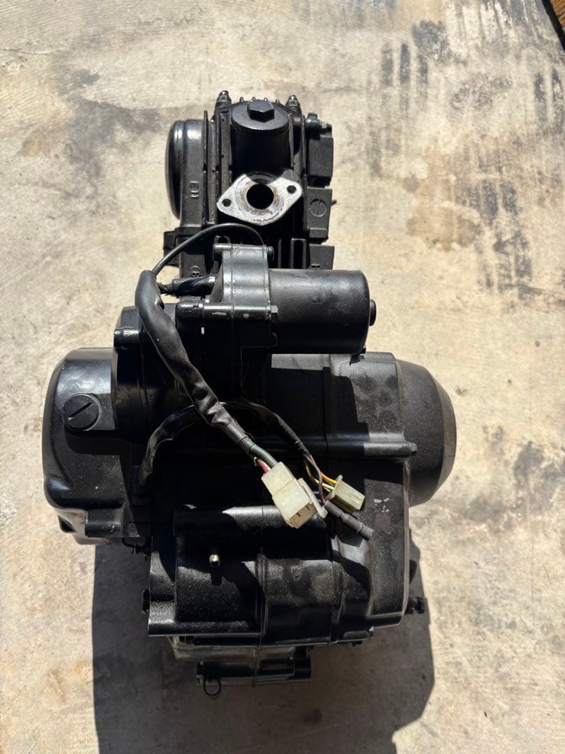 ゼ*ン様 カブ90エンジン