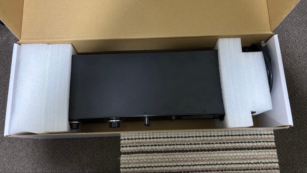 【美品】WARM AUDIO WA76 Discrete Compressor