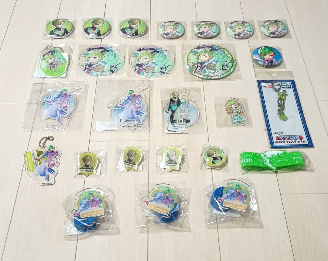 マクロスΔ　レイナ・プラウラー　缶バッジ　キーホルダー　アクスタ　まとめ売り