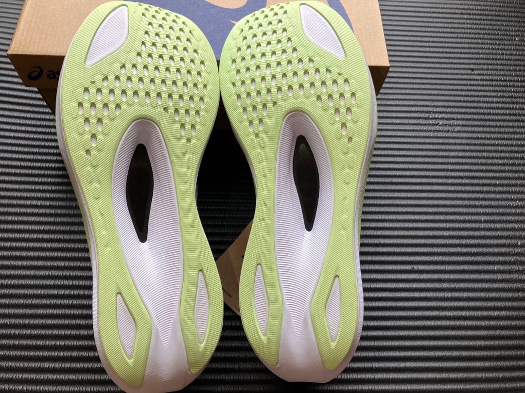 新品・未使用 ASICS アシックス　マジックスピード4 28cm