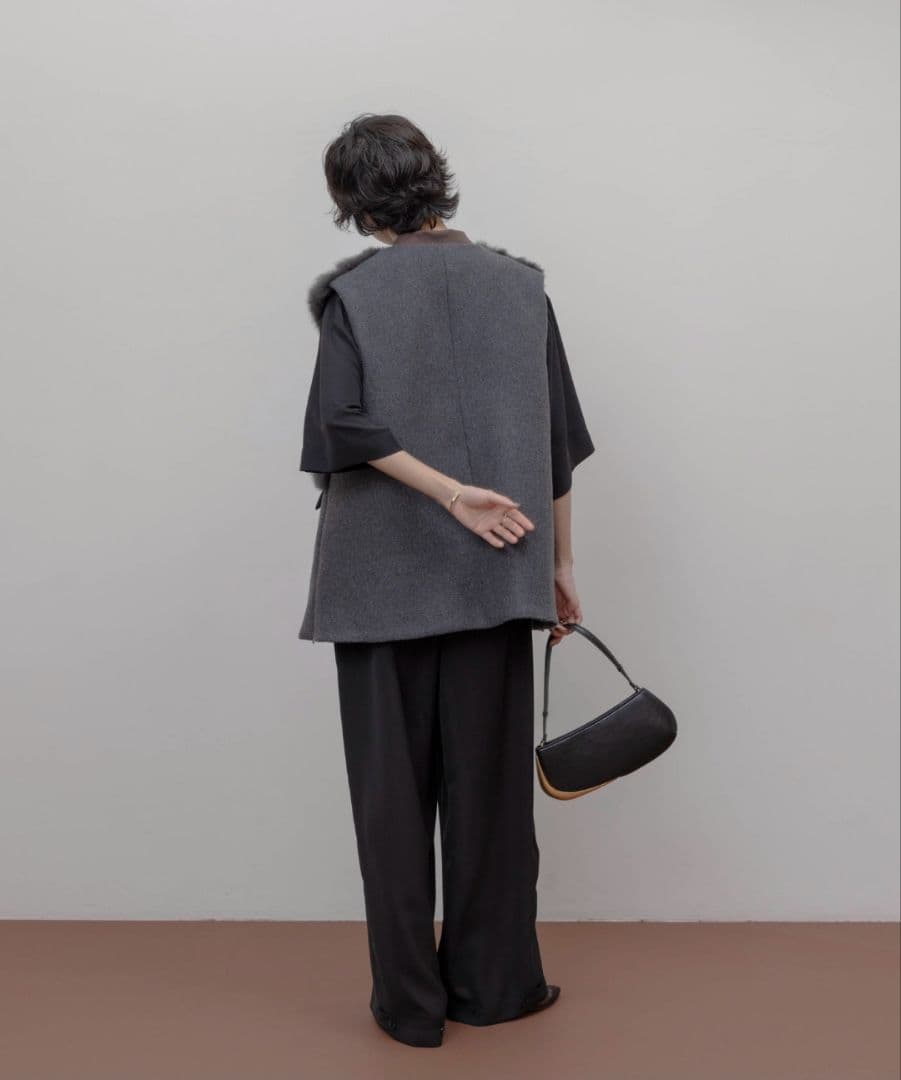 t*o様 【美品】2025年 Eimee Law ファー＆メルトンボクシィジレ