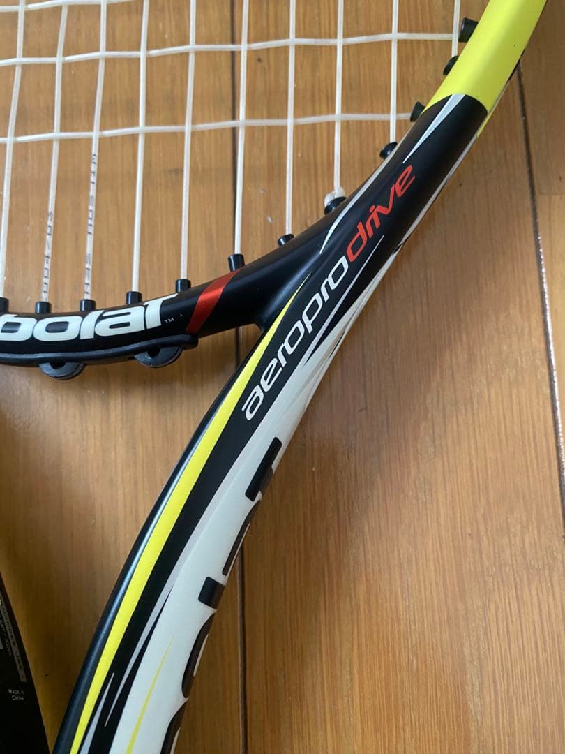 Babolat aeropro drive ラケット（ケース付き）
