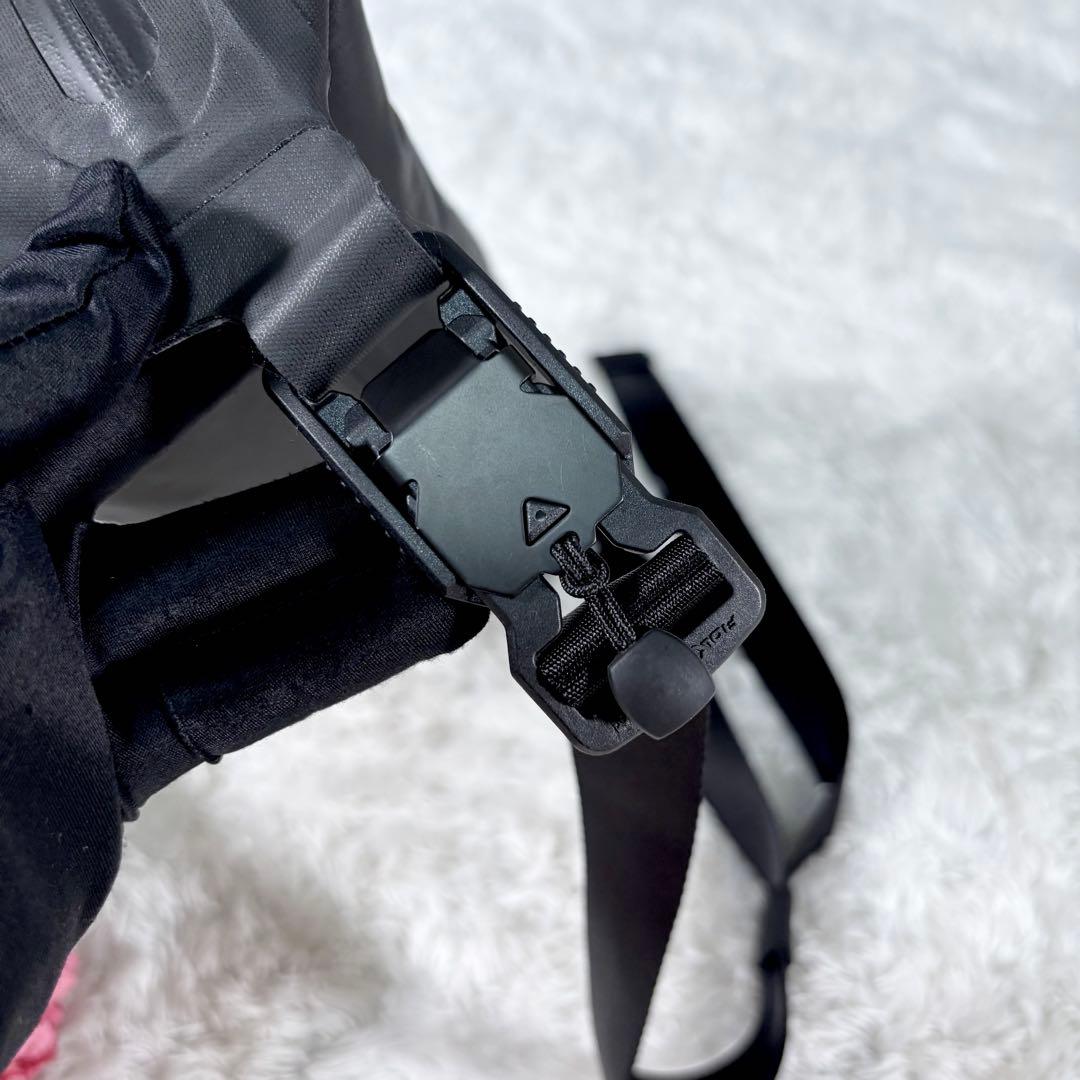 【美品】 アンダーカバー ラミダス コラボ ウエストバッグ 黒 ボディバッグ